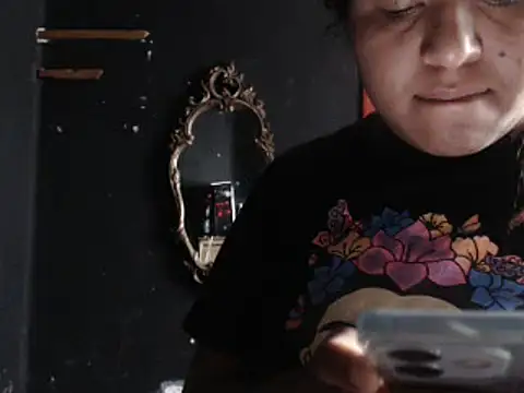 Snapshot of Atenea69 chatting on October 27, 7:29 pm Atenea69 online show from October 27, 7:29 pm