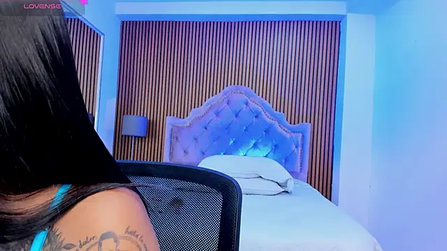 SelenaStonne online show from November 14, 8:29 pm