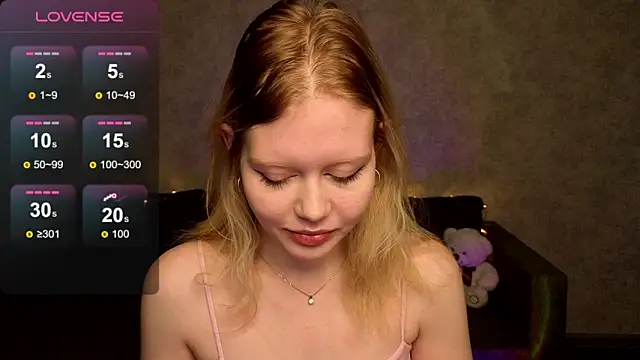 Snapshot of Wendy_228 chatting on October 13, 1:16 am Wendy 228 online show from October 13, 1:16 am