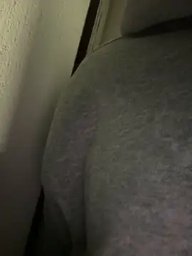 mario231197 online show from January 18, 1:20 am