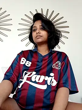 Snapshot of littlemissdevil69 chatting on September 10, 8:36 am littlemissdevil69 online show from September 10, 8:36 am