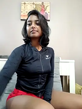 Snapshot of littlemissdevil69 chatting on December 2, 6:41 am littlemissdevil69 online show from December 2, 6:41 am