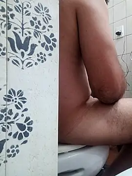 juanpa8453 online show from March 1, 7:05 pm