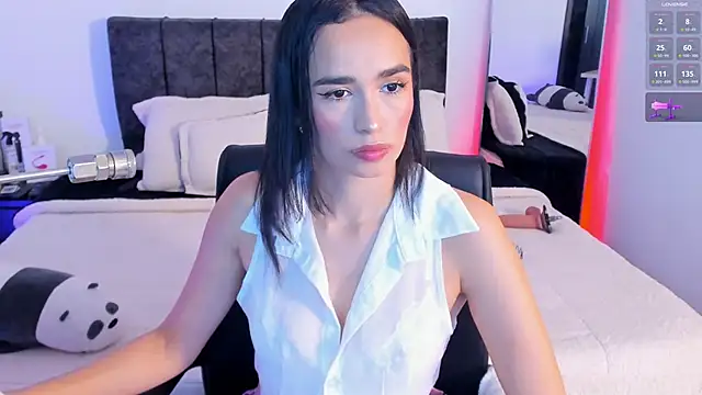 Taylormaxwell online show from March 14, 8:14 pm