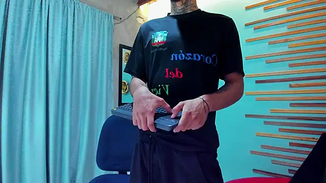 jharol cardonaa online show from September 29, 1:16 pm