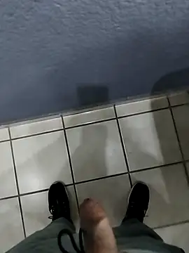 Leofj007 online show from November 25, 9:15 pm