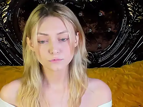 CindyFors online show from October 1, 9:32 pm