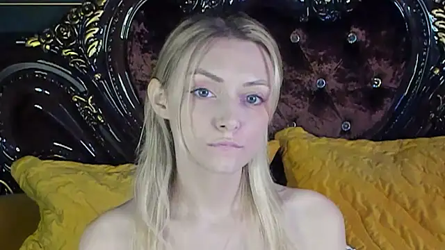 CindyFors online show from October 4, 9:02 pm