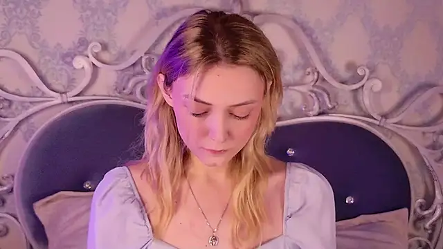 CindyFors online show from October 8, 8:50 pm