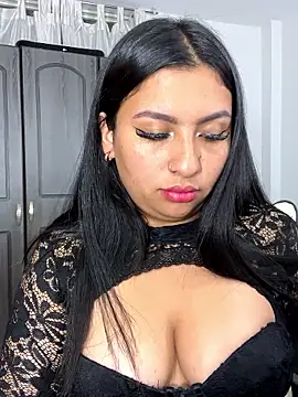 Snapshot of Issa_Santana chatting on November 8, 8:07 pm Issa Santana online show from November 8, 8:07 pm