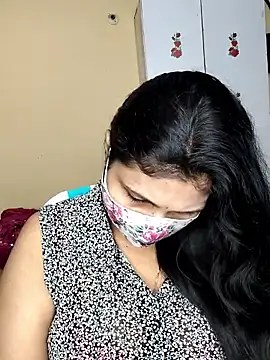 Hotty Sonali online show from January 12, 3:28 pm