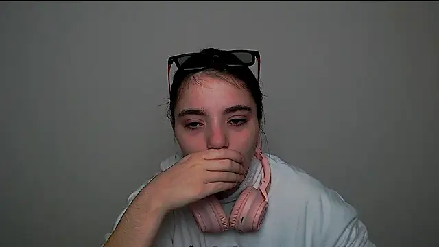 Sun Shine   online show from October 29, 11:28 pm