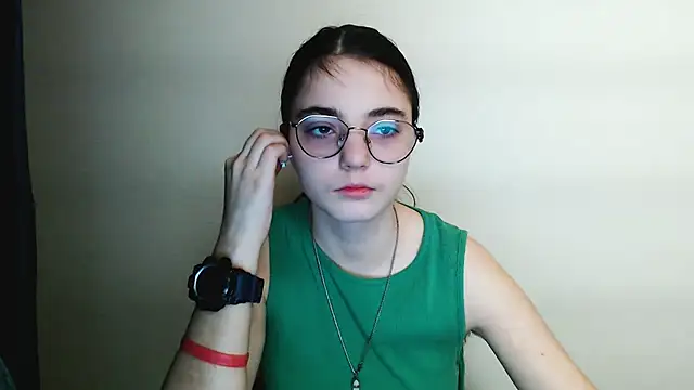 Sun Shine   online show from December 13, 10:26 pm