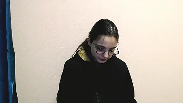 Sun Shine   online show from December 16, 10:48 pm