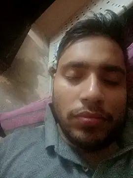 Snapshot of Desirock001 chatting on September 25, 4:00 pm Desirock001 online show from September 25, 4:00 pm