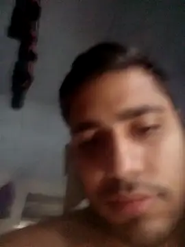 Snapshot of Desirock001 chatting on October 31, 2:23 am Desirock001 online show from October 31, 2:23 am