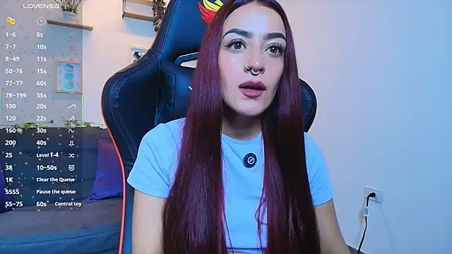 ViolethRosse online show from January 7, 8:55 pm