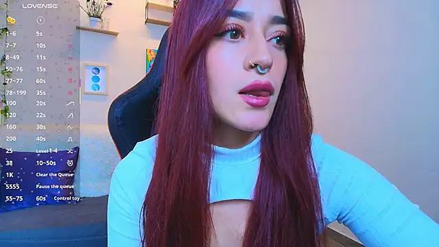 ViolethRosse online show from April 10, 1:44 am