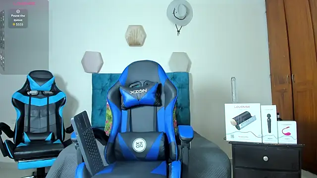 Snapshot of _taylor_black chatting on September 22, 11:40 pm  taylor black online show from September 22, 11:40 pm