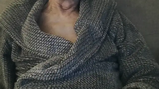 Snapshot of rogpb chatting on October 18, 5:03 pm rogpb online show from October 18, 5:03 pm