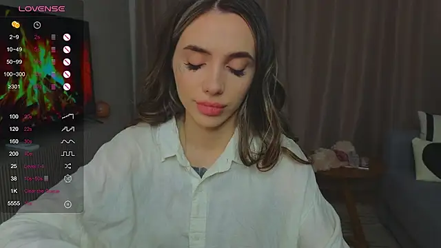 shuggybaby online show from April 8, 9:48 pm