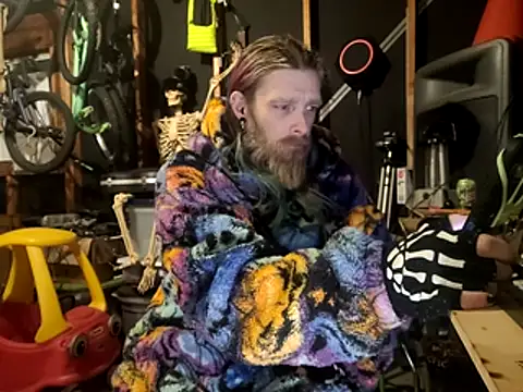 thejuicybacon online show from January 16, 4:27 am