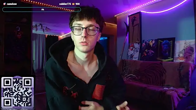 Snapshot of 8goat chatting on September 14, 11:15 pm 8goat online show from September 14, 11:15 pm