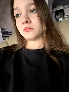 MichelleRoux online show from October 3, 10:45 am