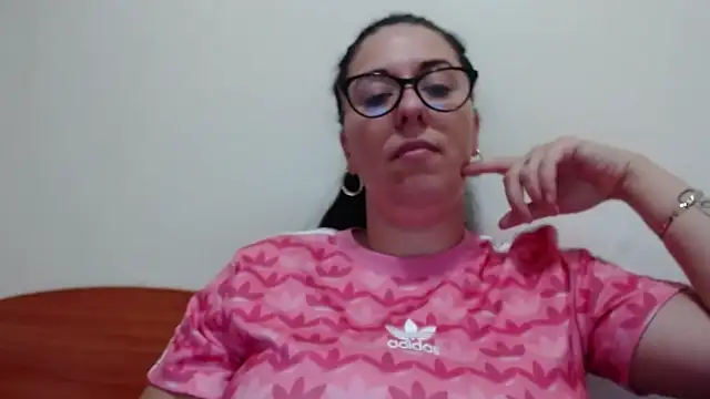 Snapshot of jollene chatting on September 20, 11:55 am jollene online show from September 20, 11:55 am