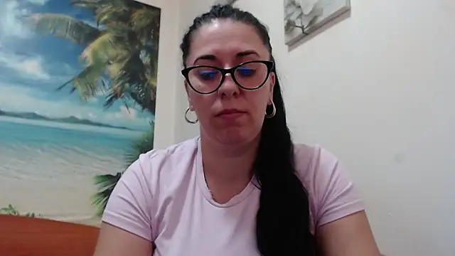 Snapshot of jollene chatting on October 12, 1:43 pm jollene online show from October 12, 1:43 pm