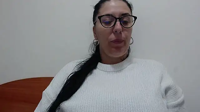 Snapshot of jollene chatting on November 14, 1:54 pm jollene online show from November 14, 1:54 pm