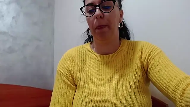 Snapshot of jollene chatting on November 17, 2:01 pm jollene online show from November 17, 2:01 pm