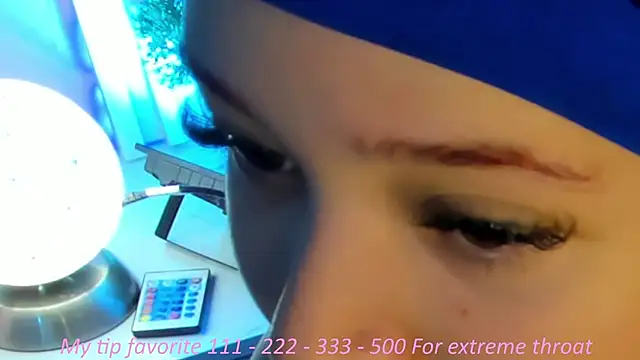 hinata dolly online show from October 10, 8:24 am