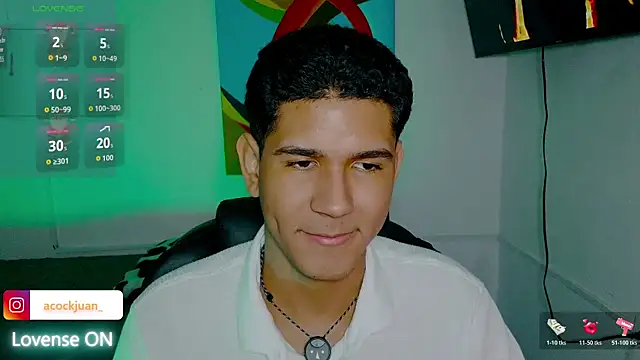 Snapshot of juanacock_1 chatting on December 4, 5:39 am juanacock 1 online show from December 4, 5:39 am