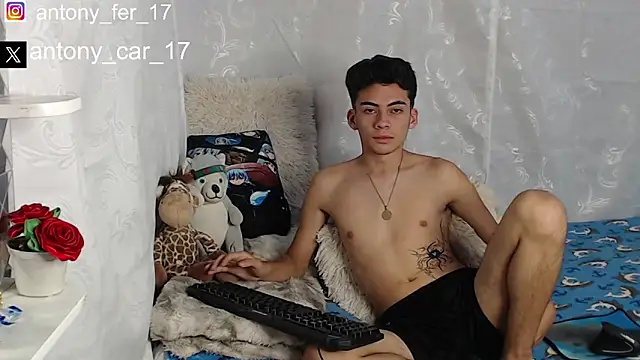 Snapshot of Rimuru17 chatting on November 11, 12:54 am Rimuru17 online show from November 11, 12:54 am