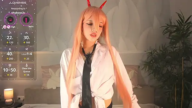 Snapshot of Molly_Platt chatting on October 24, 9:49 am Molly Platt online show from October 24, 9:49 am