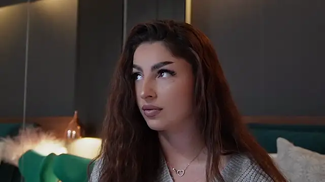 Snapshot of EmilyTrix chatting on November 3, 3:13 pm EmilyTrix online show from November 3, 3:13 pm