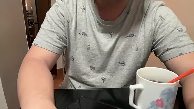 Snapshot of this_is_77 chatting on March 3, 6:14 pm this is 77 online show from March 3, 6:14 pm