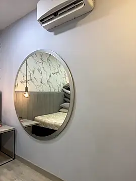 Karlla Brown online show from March 1, 11:45 am