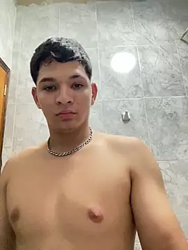 Snapshot of RobinLenoxx chatting on October 9, 8:40 pm RobinLenoxx online show from October 9, 8:40 pm