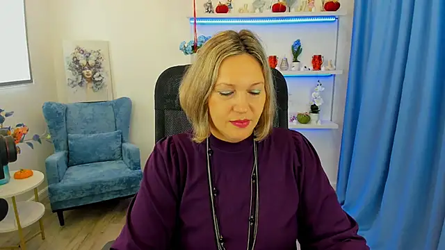 Snapshot of NinaStarle chatting on October 25, 4:31 am NinaStarle online show from October 25, 4:31 am