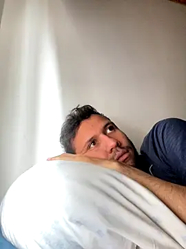 Michaell Spinelly online show from September 23, 3:59 pm