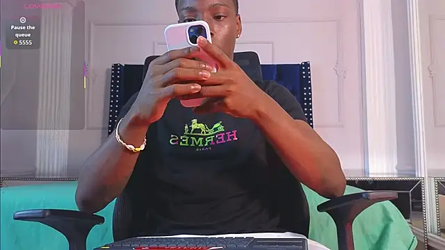 CharlesBrown  online show from October 2, 12:56 pm