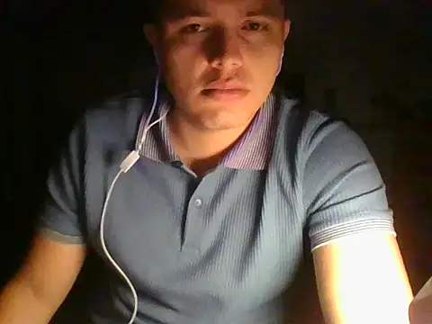 Snapshot of Haustin202 chatting on October 26, 10:47 pm Haustin202 online show from October 26, 10:47 pm