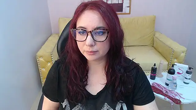 Snapshot of bellatrix_ch chatting on September 26, 4:00 pm bellatrix ch online show from September 26, 4:00 pm