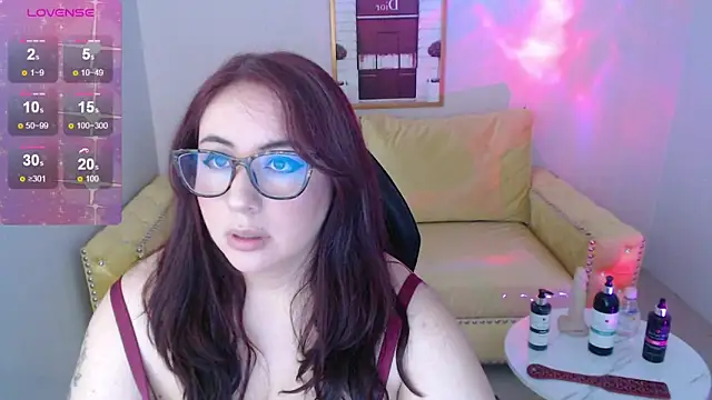 Snapshot of bellatrix_ch chatting on September 30, 4:23 pm bellatrix ch online show from September 30, 4:23 pm