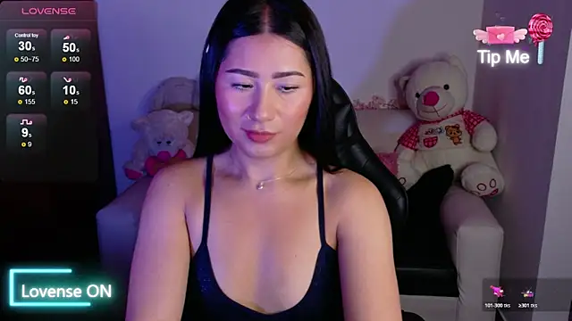 evelyn ch  online show from November 25, 11:32 am