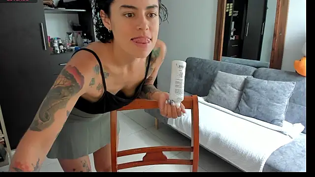 Snapshot of natt_op chatting on May 29, 2:37 pm natt op online show from May 29, 2:37 pm