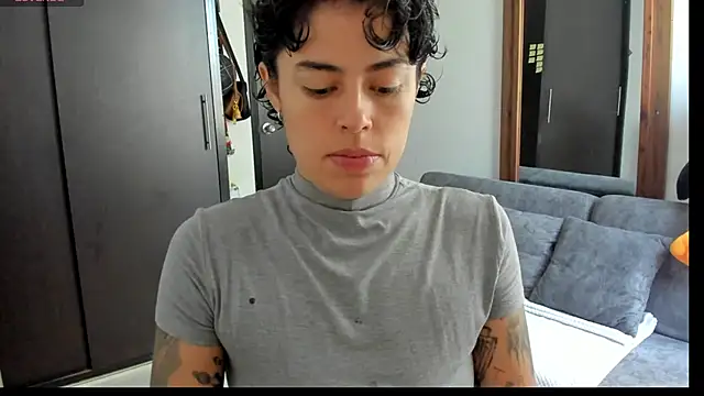 Snapshot of natt_op chatting on May 31, 2:02 pm natt op online show from May 31, 2:02 pm