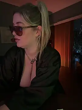 Granlady7 online show from April 17, 10:40 am